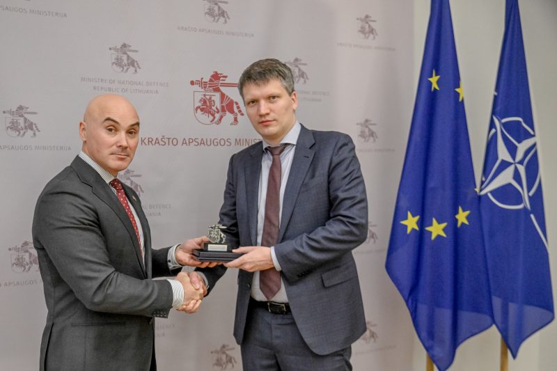 Ukrainos gynybos viceministro vizitas Lietuvoje: stiprinamas dvišalis bendradarbiavimas gynybos pramonėje