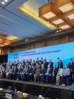  Viceministras T. Godliauskas Singapūre dalyvavo kibernetinio saugumo iniciatyvos susitikime