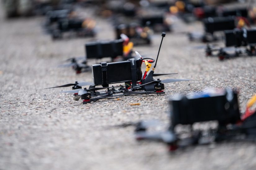 Ketvirtojoje „Dronų dienoje“ – naujausios technologijos ir dronų taktinės varžybos