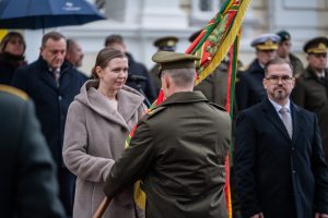  D. Šakalienė Krašto apsaugos ministerijos vėliavą perdavė R. Kaunui