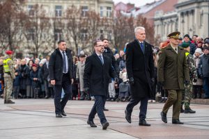  Ministras R. Kaunas: už mūsų taikos ir namų ramybės stovi Lietuvos kariai