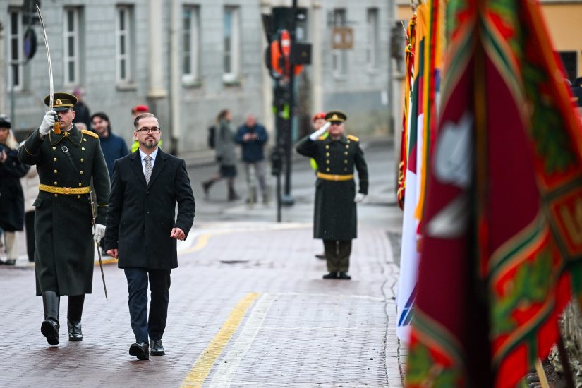 Krašto apsaugos ministras R. Kaunas išvyksta į Suomiją