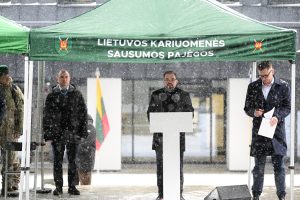  Užtikrinamos geriausios įmanomos sąlygos sąjungininkams Lietuvoje – Pabradėje atidaryta nauja karinė infrastruktūra JAV kariams 