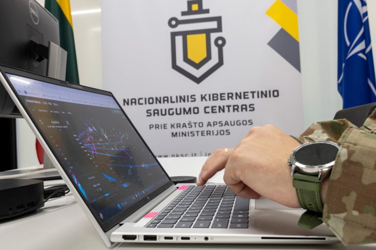 Prasidėjo nacionalinės pratybos „Kibernetinis skydas – TrustEx“: sveikatos ir vandentvarkos organizacijos mokosi sektorinės sąveikos