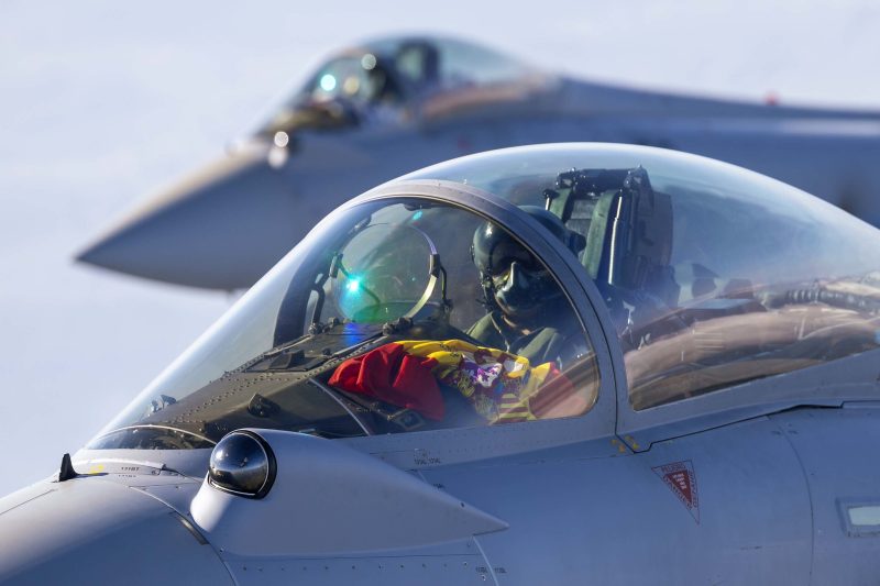 Ispanija stiprina Lietuvos oro gynybą: dislokuotos antidroninės sistemos „Crow“