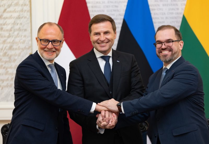 Baltijos šalių gynybos ministrai pasirašė susitarimą dėl bendrosios karinio mobilumo erdvės sukūrimo
