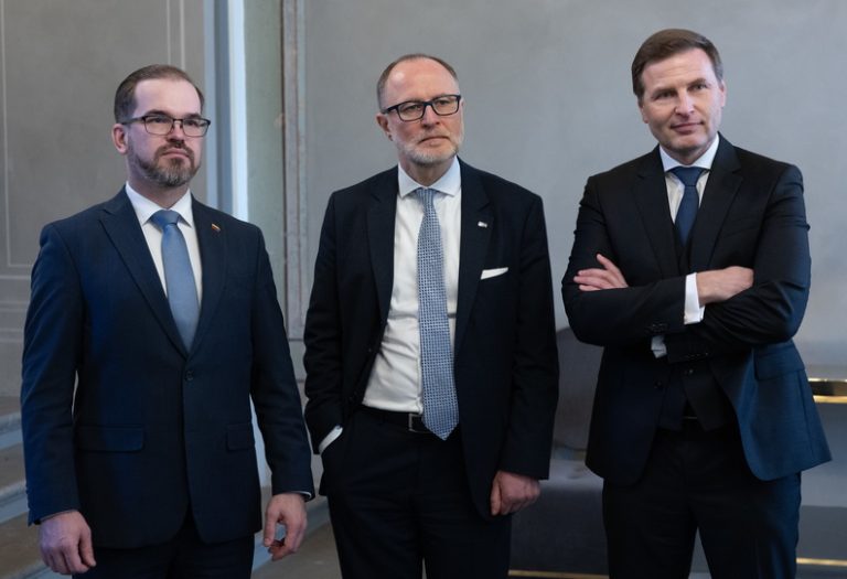  Baltic Ministers of Defence signed an agreement on 3B Military Mobility Area