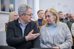  Krašto apsaugos ministras su gyventojais aptarė Tauragės poligono plėtrą