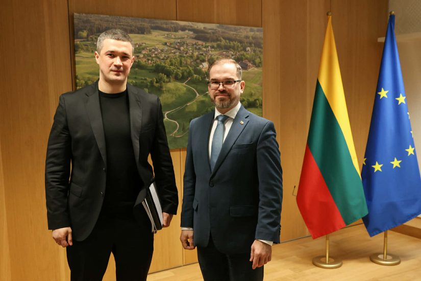 R. Kaunas Briuselyje: tikimės, kad galutinis sprendimas dėl 90 mlrd. eurų paskolos Ukrainai bus priimtas