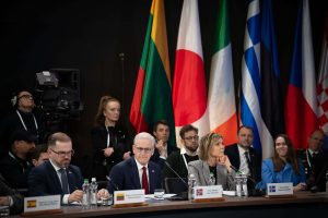  We provide critically needed missiles, says Minister R. Kaunas after meeting with V.Zelenskyy in Kyiv  