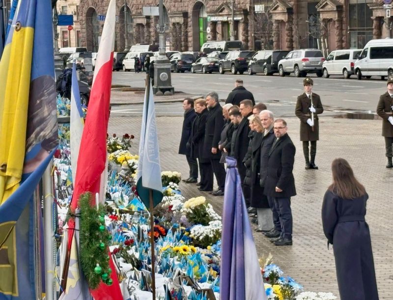 Ministras R. Kaunas iš Kyjivo: negalime pasiduoti putino rusijos agresijai