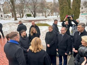 Ministras R. Kaunas iš Kyjivo: negalime pasiduoti putino rusijos agresijai