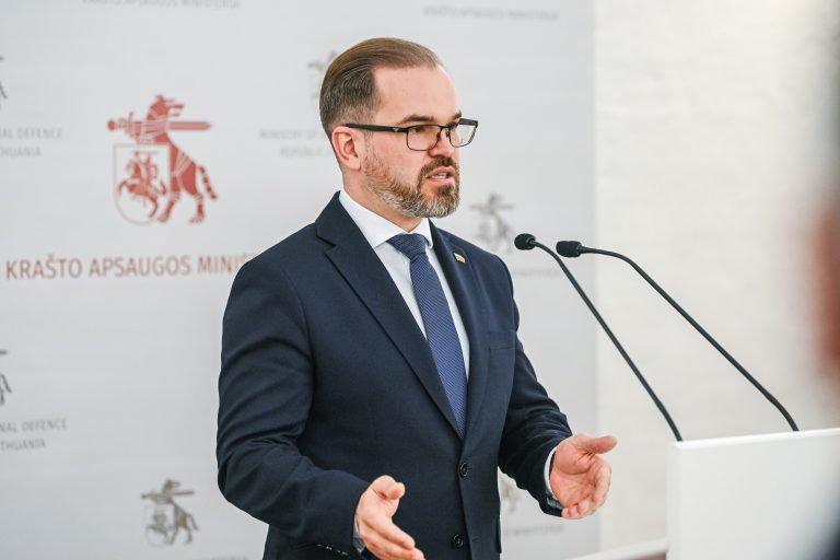 Minister R. Kaunas departs for the NATO Defence Ministerial