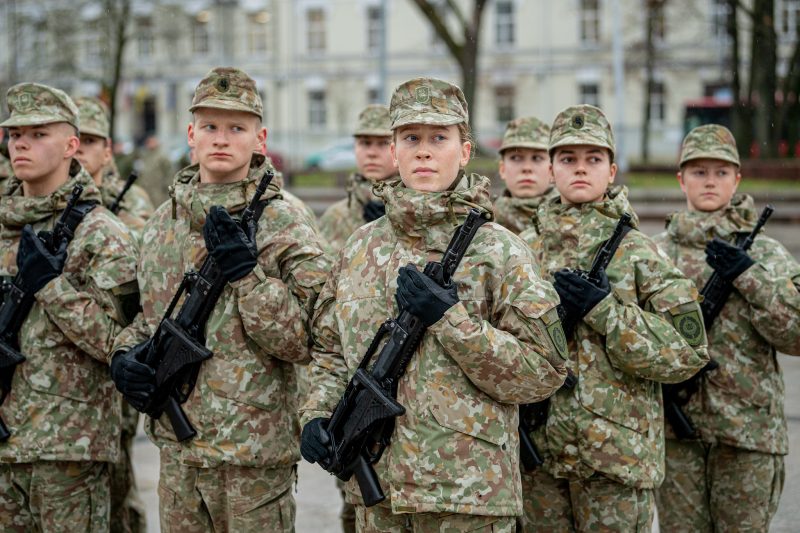 Karo akademija kviečia į Atvirų durų dieną: tai galimybė iš arti pažinti karininko profesiją