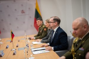  Krašto apsaugos ministras susitiko su Moldovos gynybos ministru