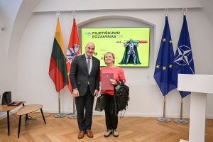  Pilietiškumo mėnesį vainikavo Pilietiškumo egzamino apdovanojimų ceremonija