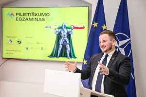  Pilietiškumo mėnesį vainikavo Pilietiškumo egzamino apdovanojimų ceremonija