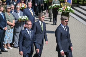  Ministras R. Kaunas dalyvavo Medininkų žudynių aukų atminimo pagerbimo ceremonijoje