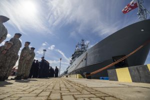  Lithuanian officer assumes command of the Standing NATO Mine Countermeasures Group 1