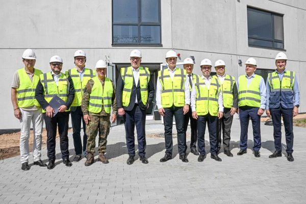  Oficialiai startuoja Rūdninkų karinio miestelio II etapo statybos