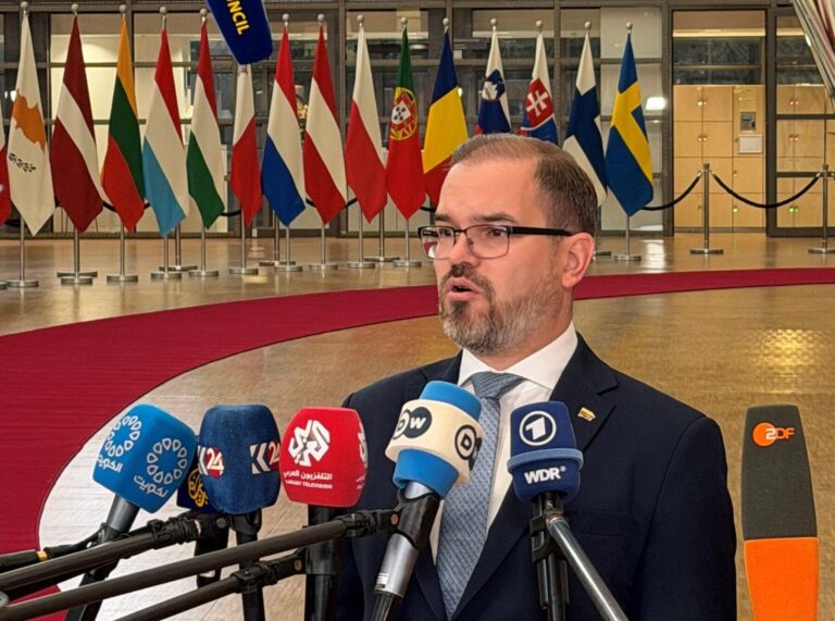  R. Kaunas: ES gynybos ministrai sutarė dėl ES paramos Ukrainai iniciatyvų  išjudinimo