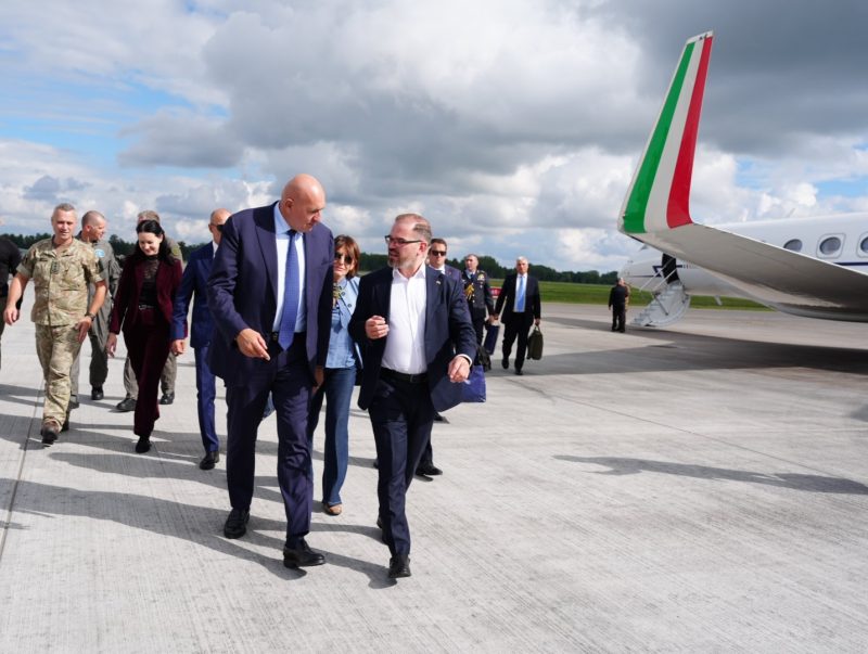 R. Kaunas su Italijos gynybos ministru: nakties incidentas patvirtino, kad esame vienas aljansas
