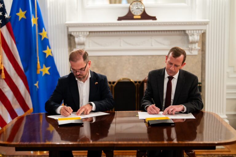  R. Kaunas Signs Joint Declaration with U.S. Company on Potential Drone Systems Production in Lithuania