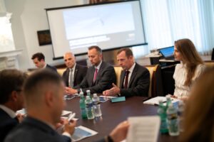  R. Kaunas Signs Joint Declaration with U.S. Company on Potential Drone Systems Production in Lithuania