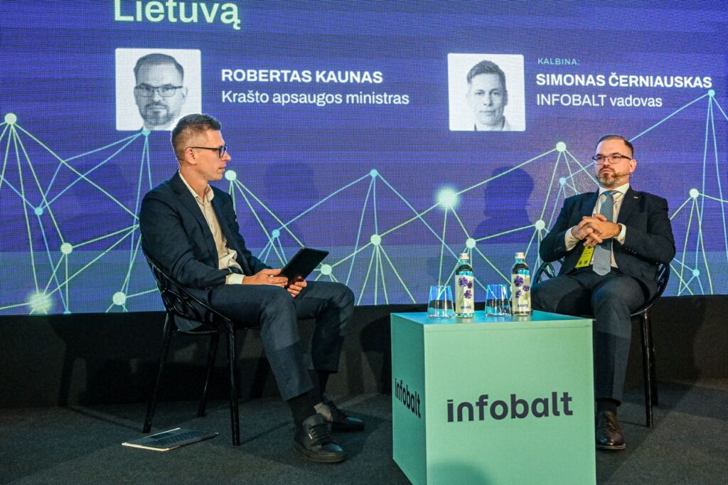 Ministras R. Kaunas: krašto apsaugos sistemos skaitmenizavimas – vienas mano prioritetų